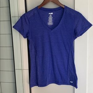 Contrasting stripe Avia workout tee